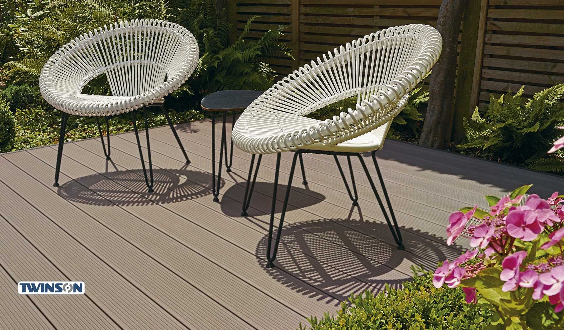 Различни поддържащи конструкции за Вашата настилка на терасата